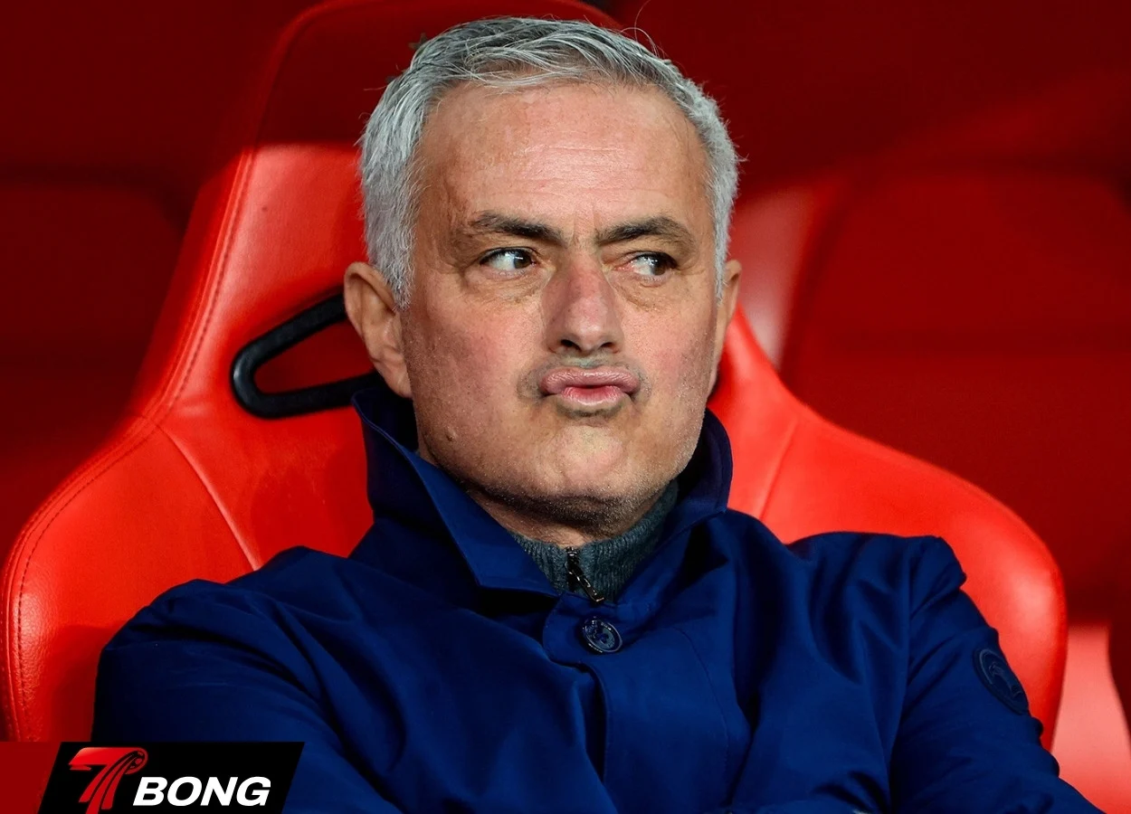 Người đặc biệt phản bác cáo buộc cố ý ăn thẻ