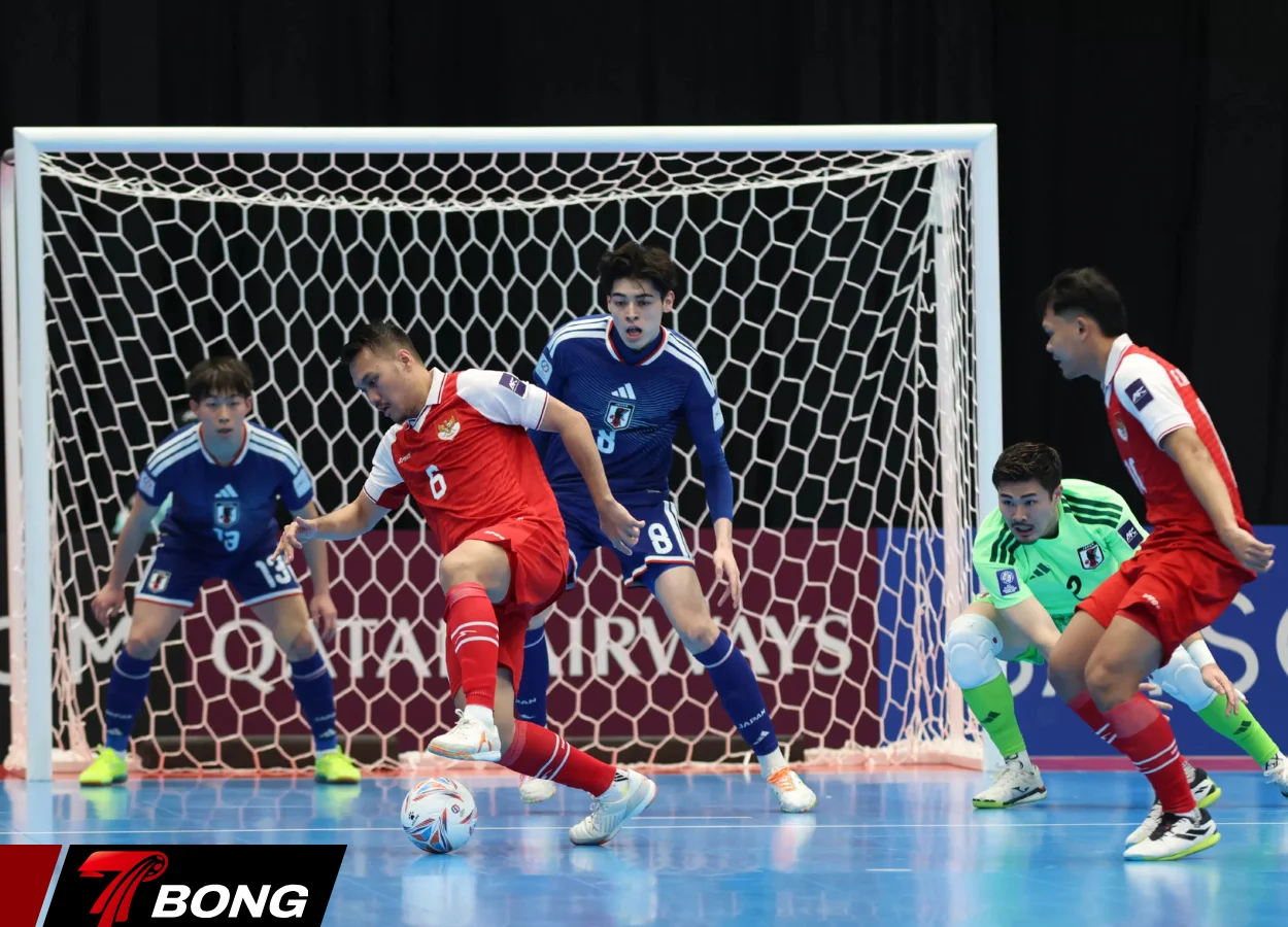 Nhật Bản gục ngã trước sức ép của chủ nhà