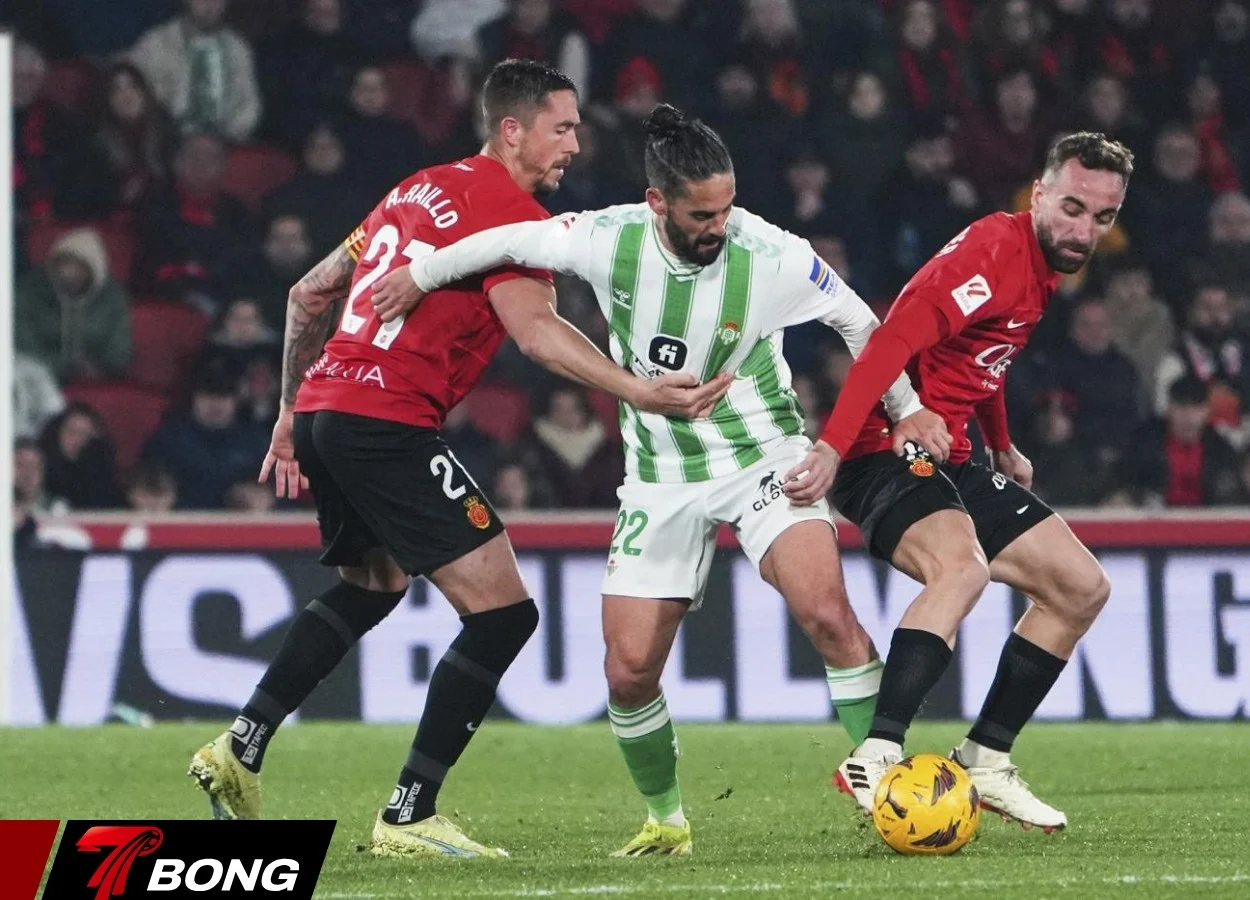 Những nhân tố quyết định và cán cân sức mạnh giữa hai đội