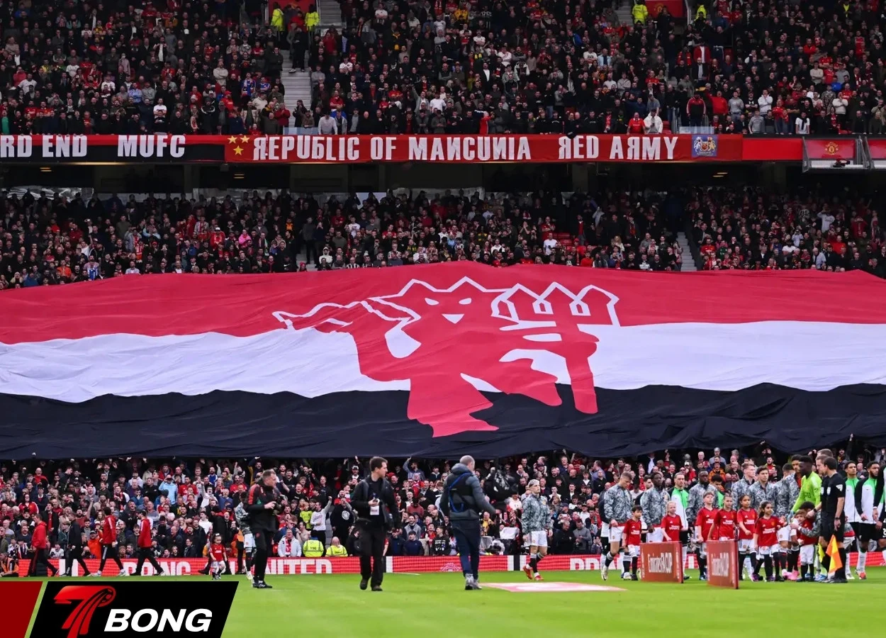 Old Trafford chờ đợi quyết định từ INEOS