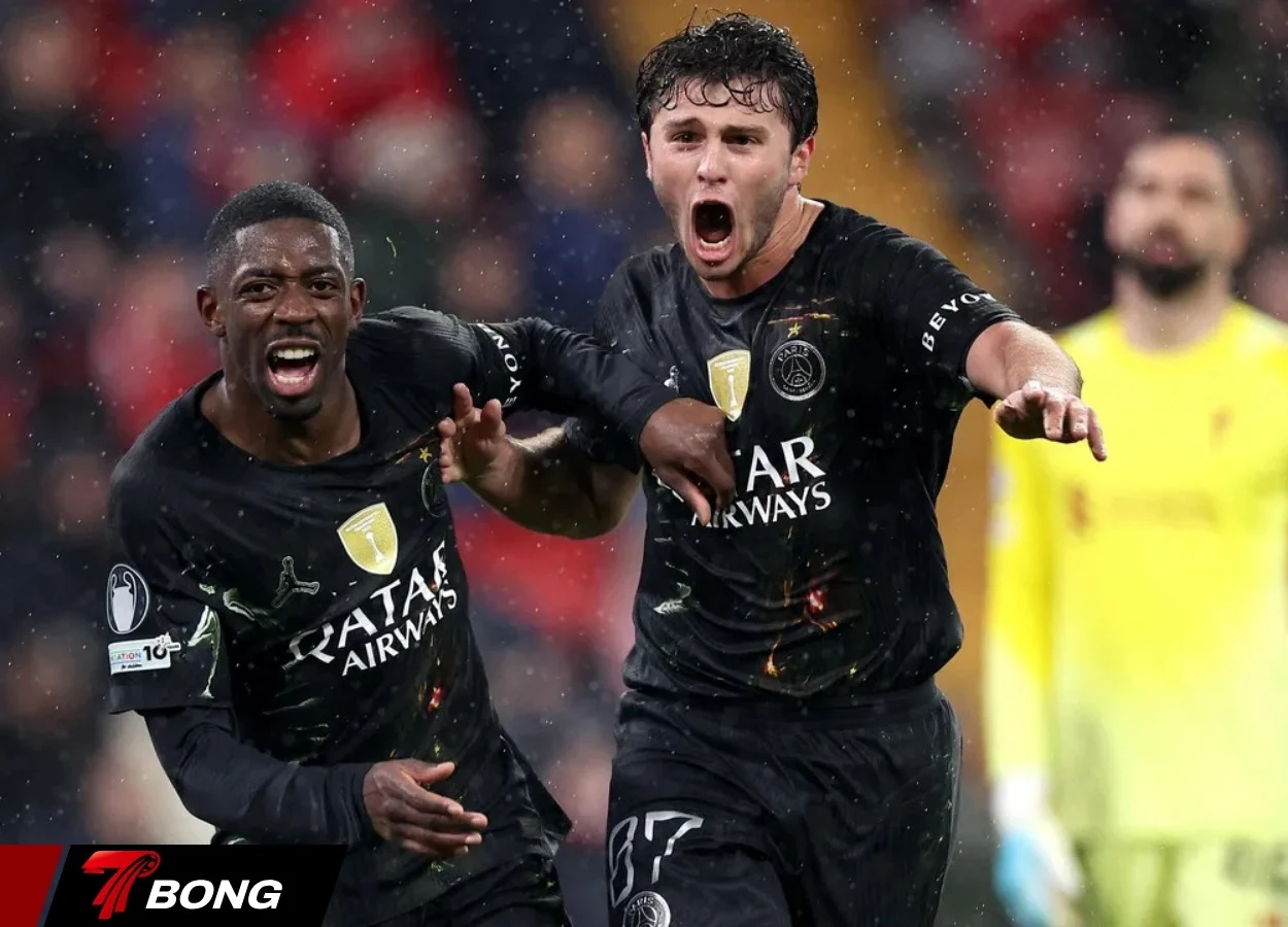 PSG ăn mừng chiến thắng thuyết phục trên sân Anfield