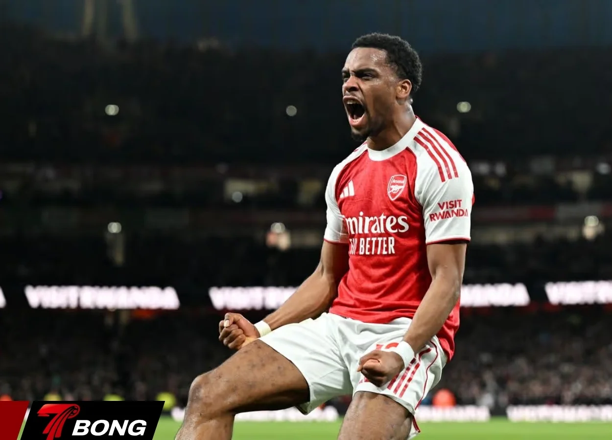Saliba ghi bàn mở tỷ số cho Arsenal