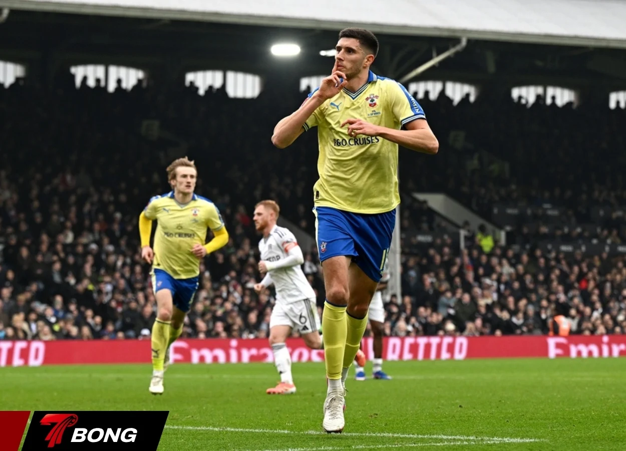 Ross Stewart ghi bàn mở tỷ số cho Southampton