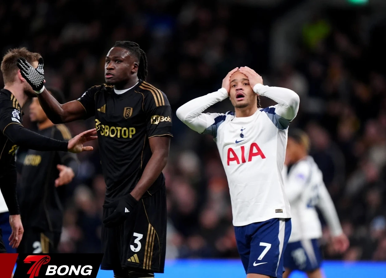 Spurs khởi đầu tệ và bị Fulham dẫn bàn