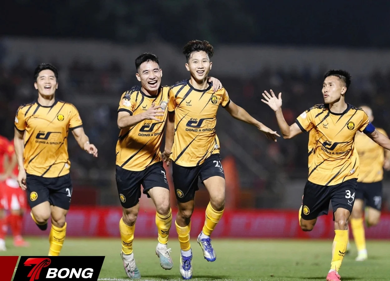 Thanh Hóa mở tỷ số từ siêu phẩm của Damoth