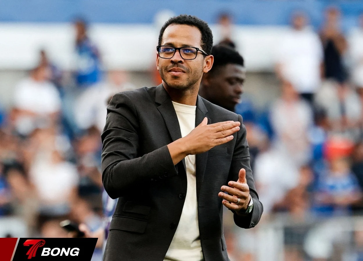 Thầy trò Rosenior chỉ còn một con đường