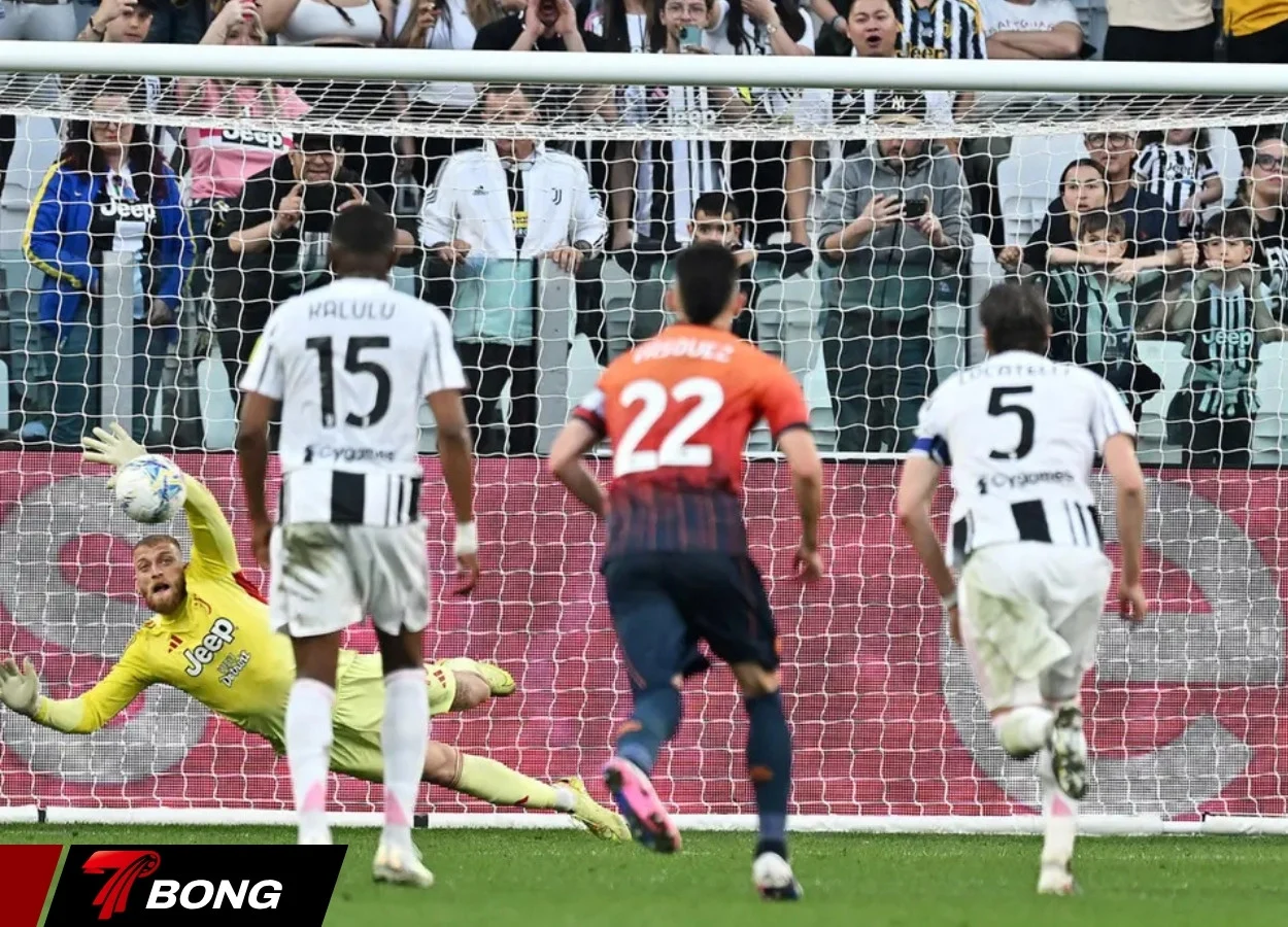 Thủ môn Di Gregorio cản phá penalty xuất sắc