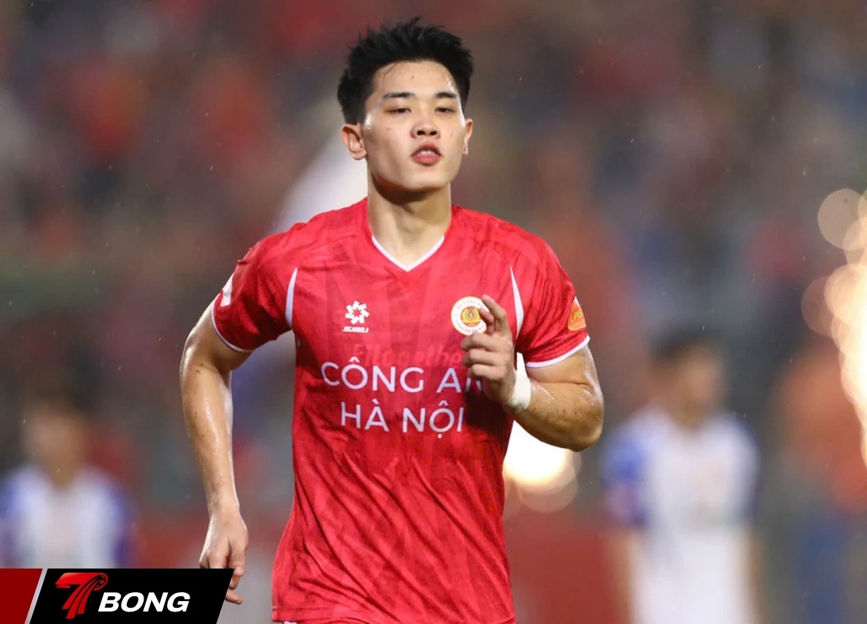 Tiền đạo trẻ ghi dấu ấn đậm nét tại V-League