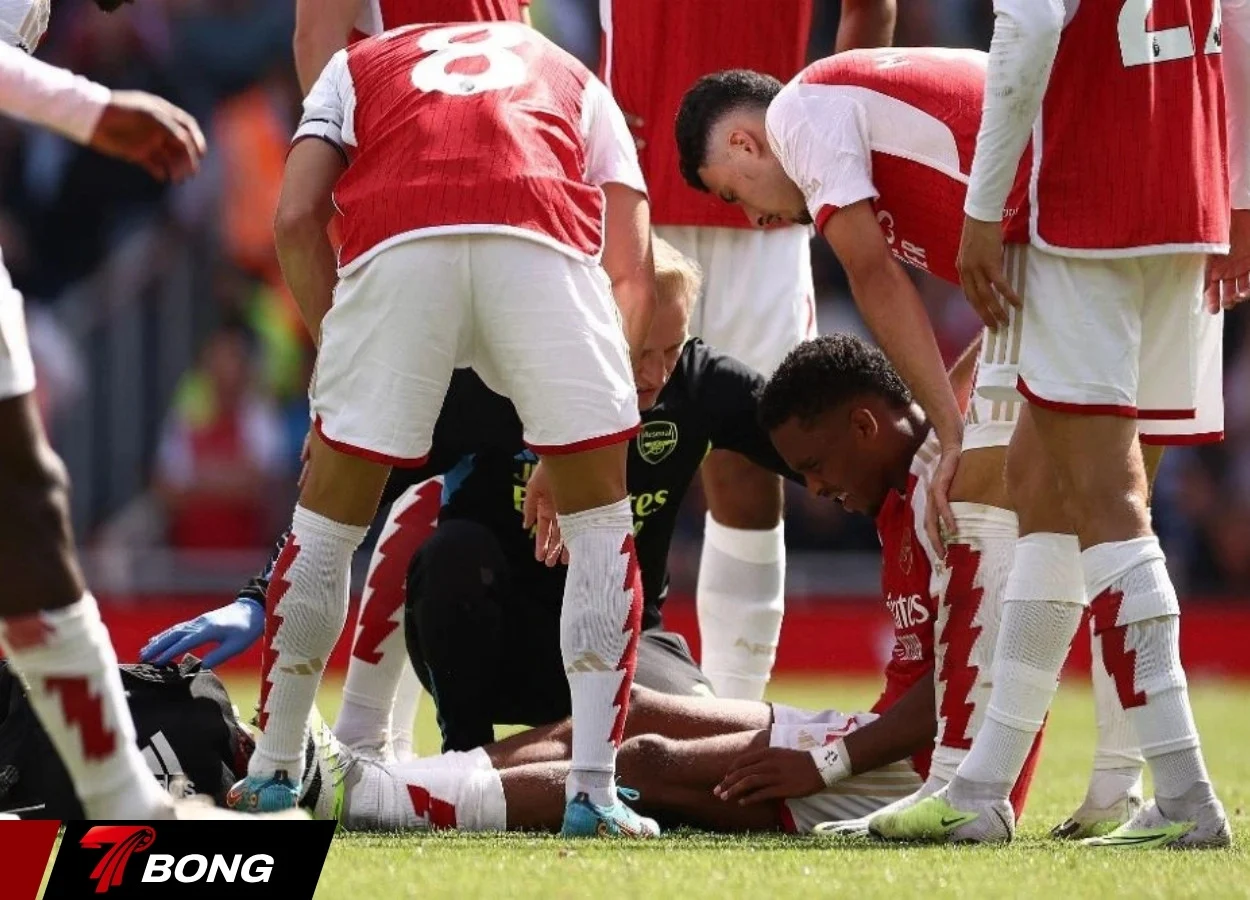 Timber chấn thương khiến Arsenal gặp khó khăn lớn