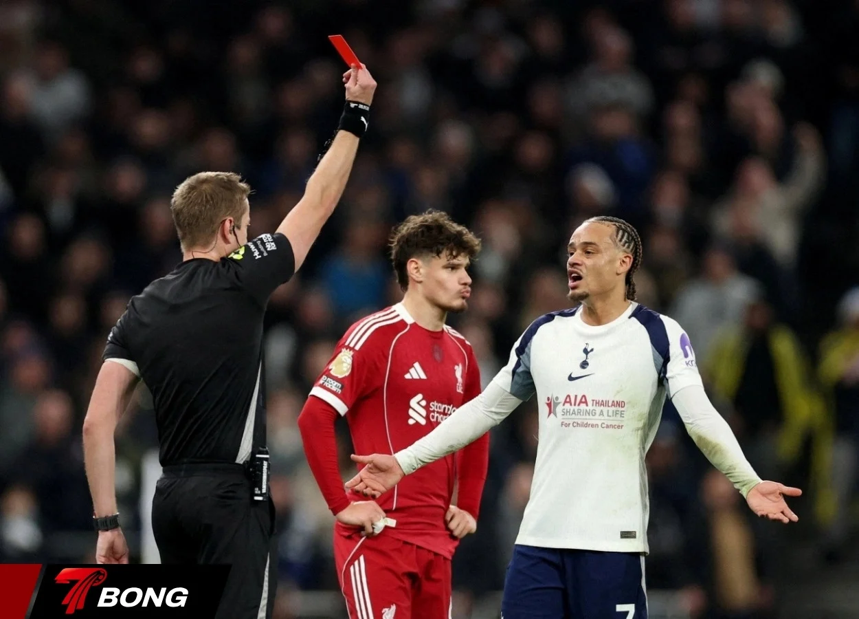 Tottenham chìm trong khủng hoảng với 14 bàn thua