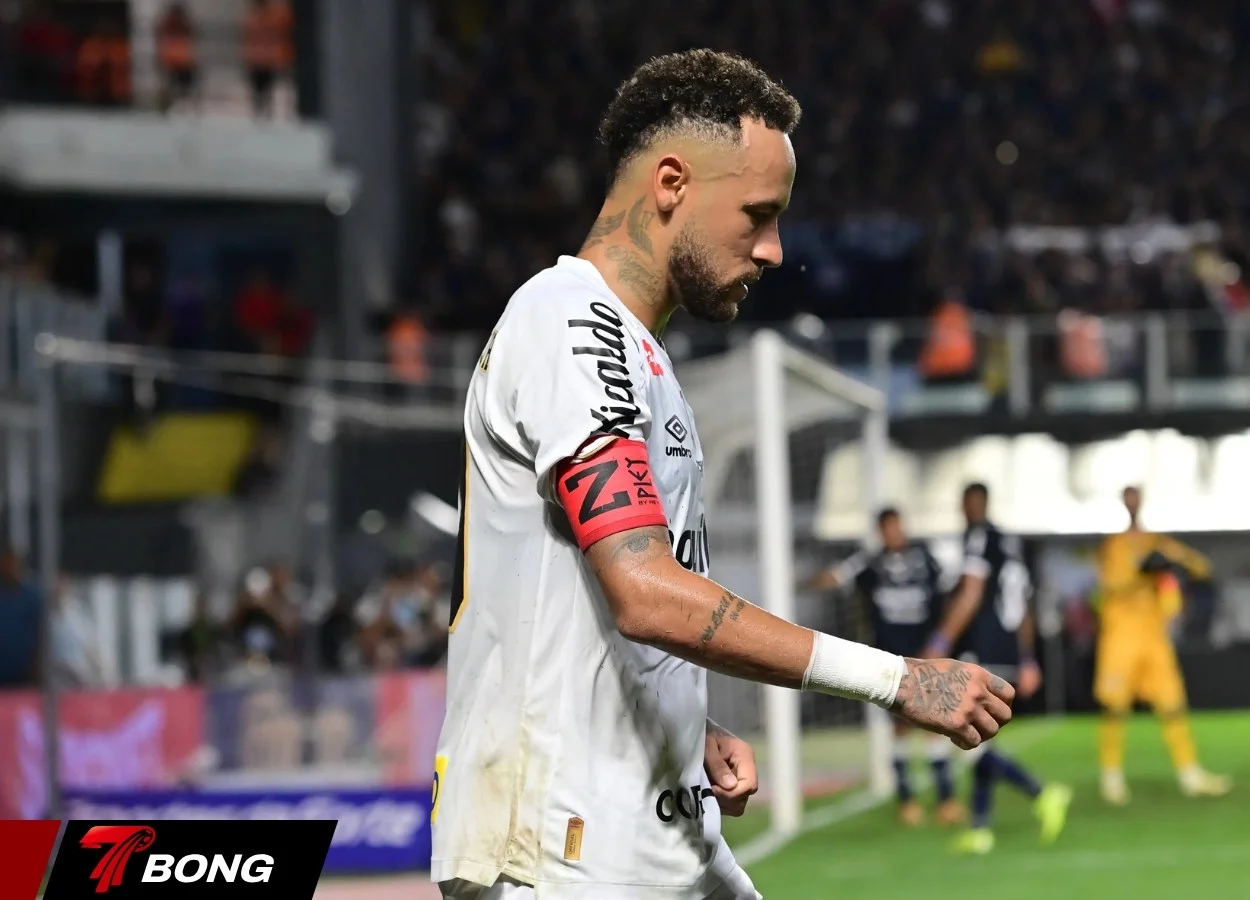 Tương lai World Cup của Neymar bất định