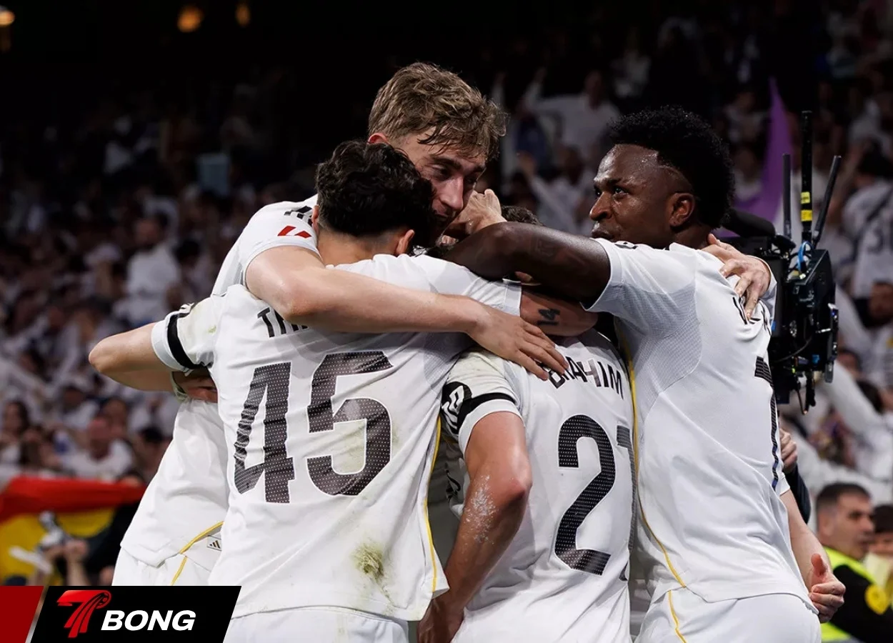 Vinicius Junior ăn mừng bàn thắng mở tỷ số