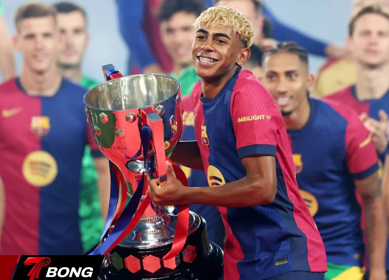 Yamal noi gương các huyền thoại bóng đá