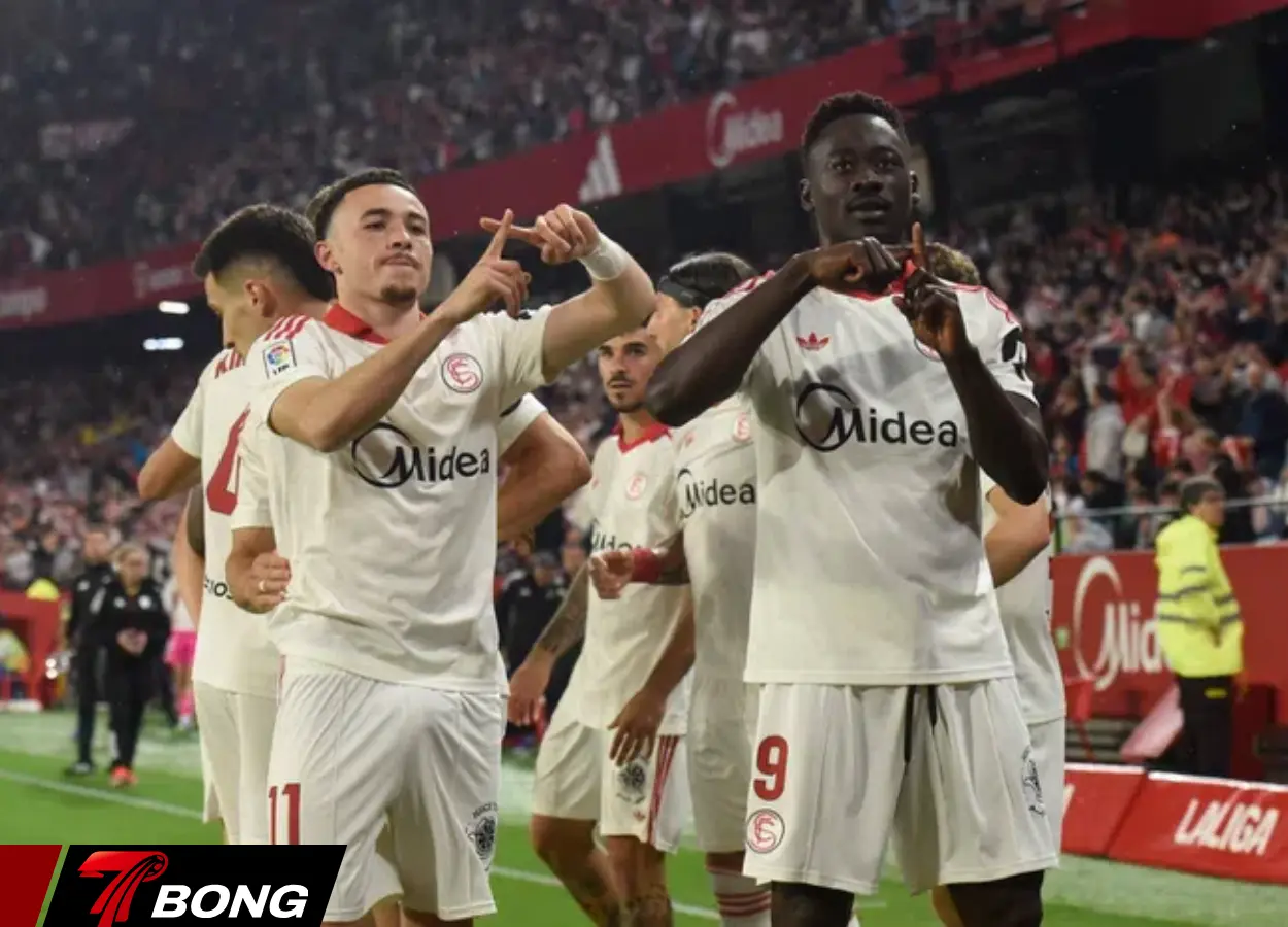 Nemanja Gudelj chấm dứt tham vọng của Atletico Madrid