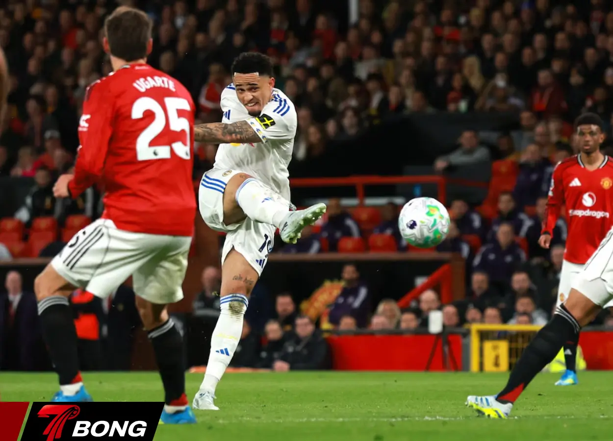 Cú đúp của Noah Okafor hạ gục hoàn toàn hàng thủ của Manchester United