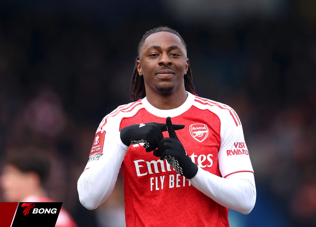 Eberechi Eze tỏa sáng