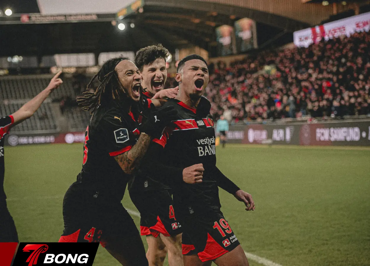 FC Midtjylland đang có lợi thế về bảng xếp hạng