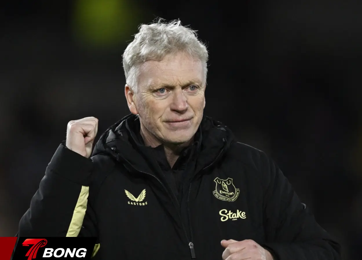 HLV David Moyes trong cuộc tái đấu với đội bóng cũ Everton tại London Stadium.