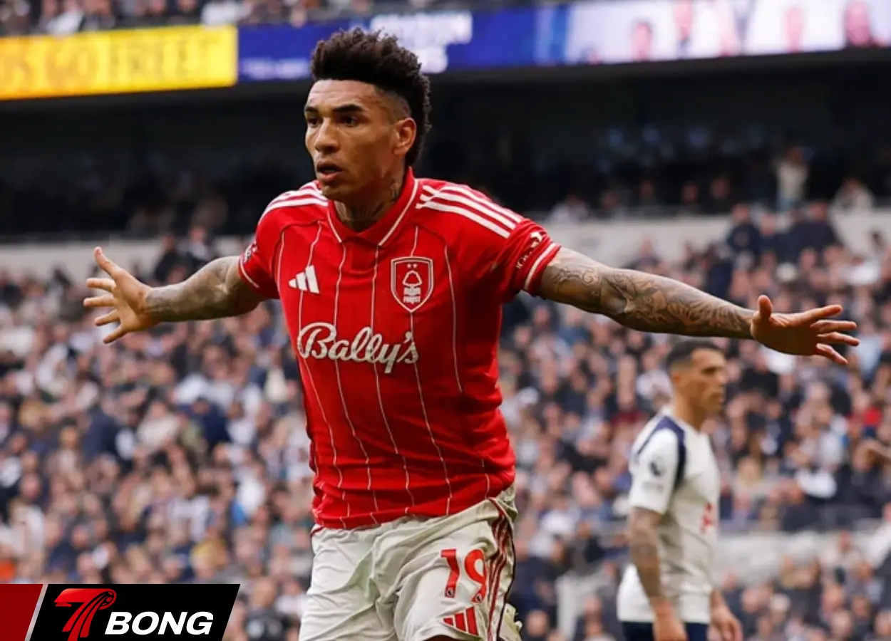 Igor Jesus mở tỷ số cho Nottingham Forest