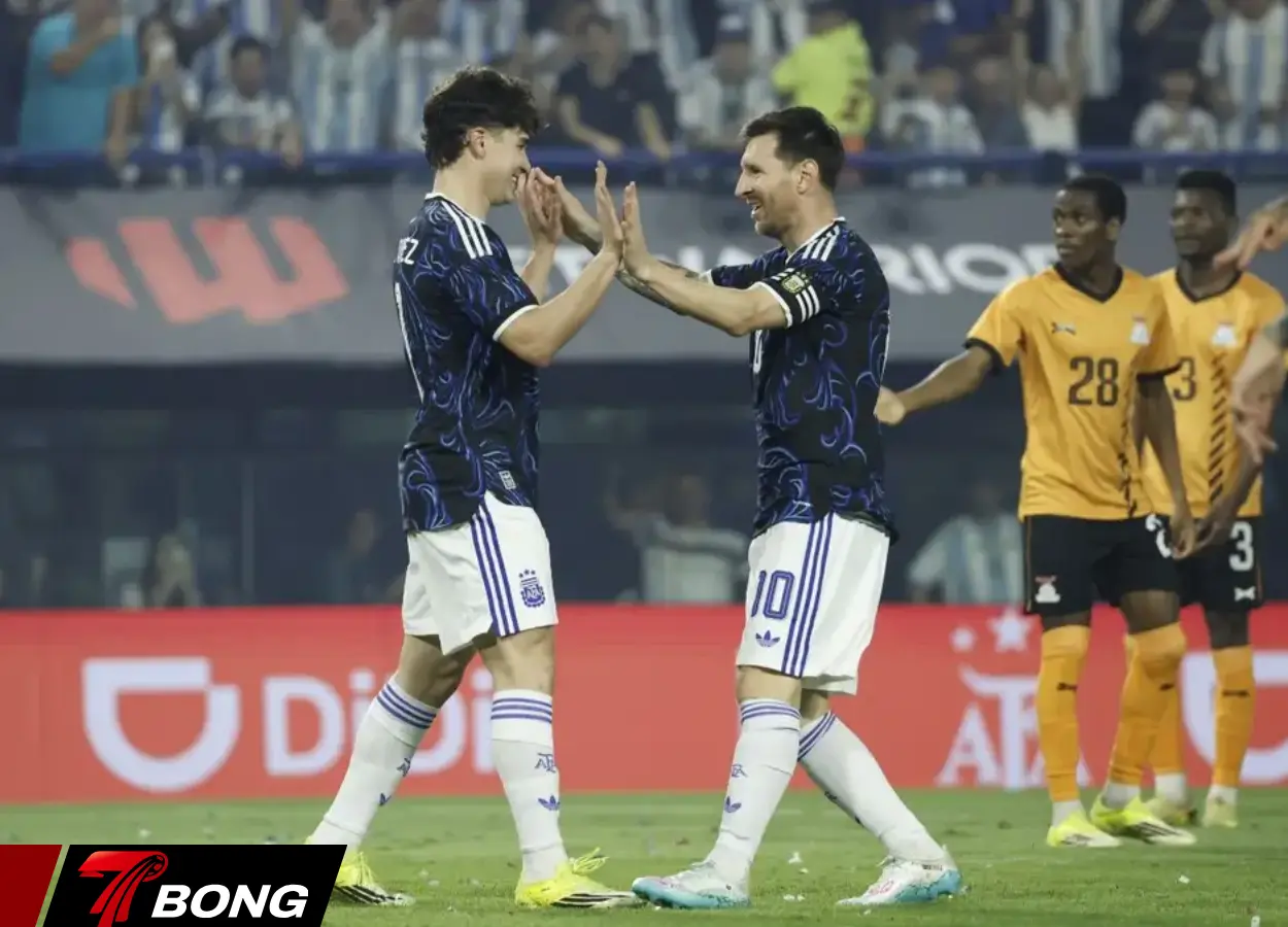 Julián Alvarez mở tỷ số cho Argentina