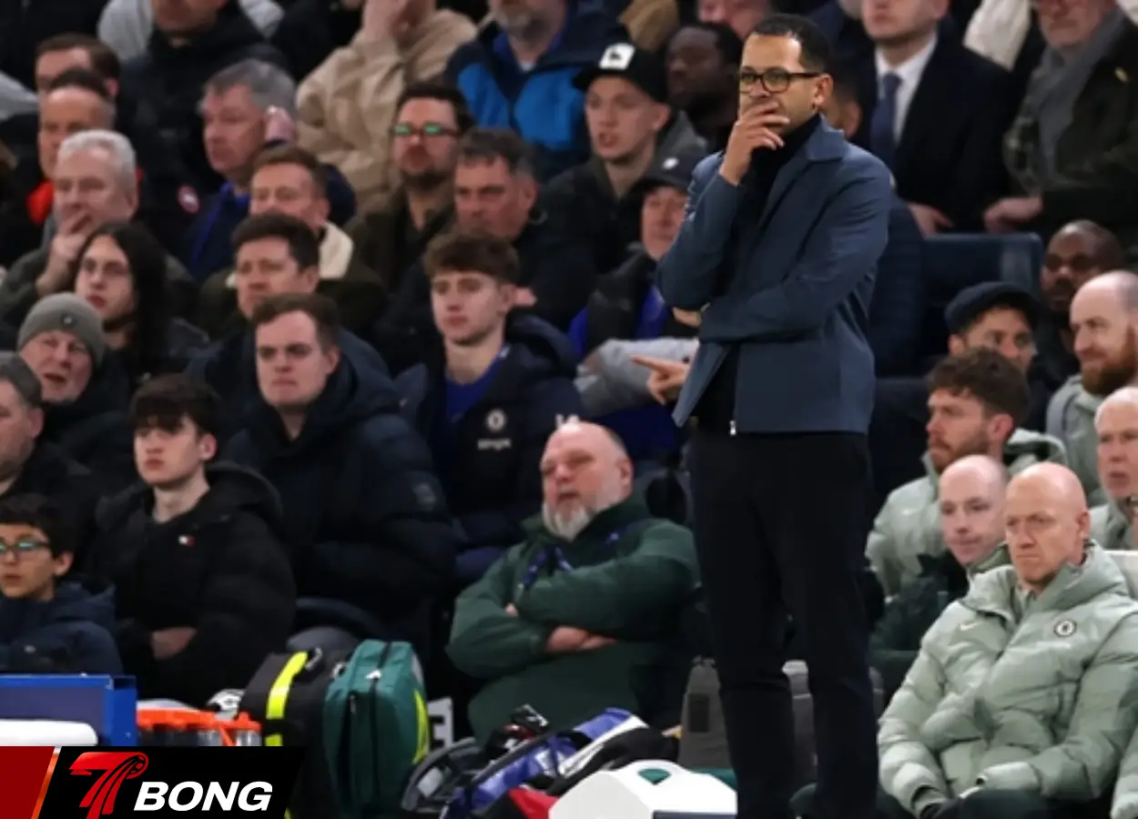 Liam Rosenior đang có một mùa giải không thể tệ hơn
