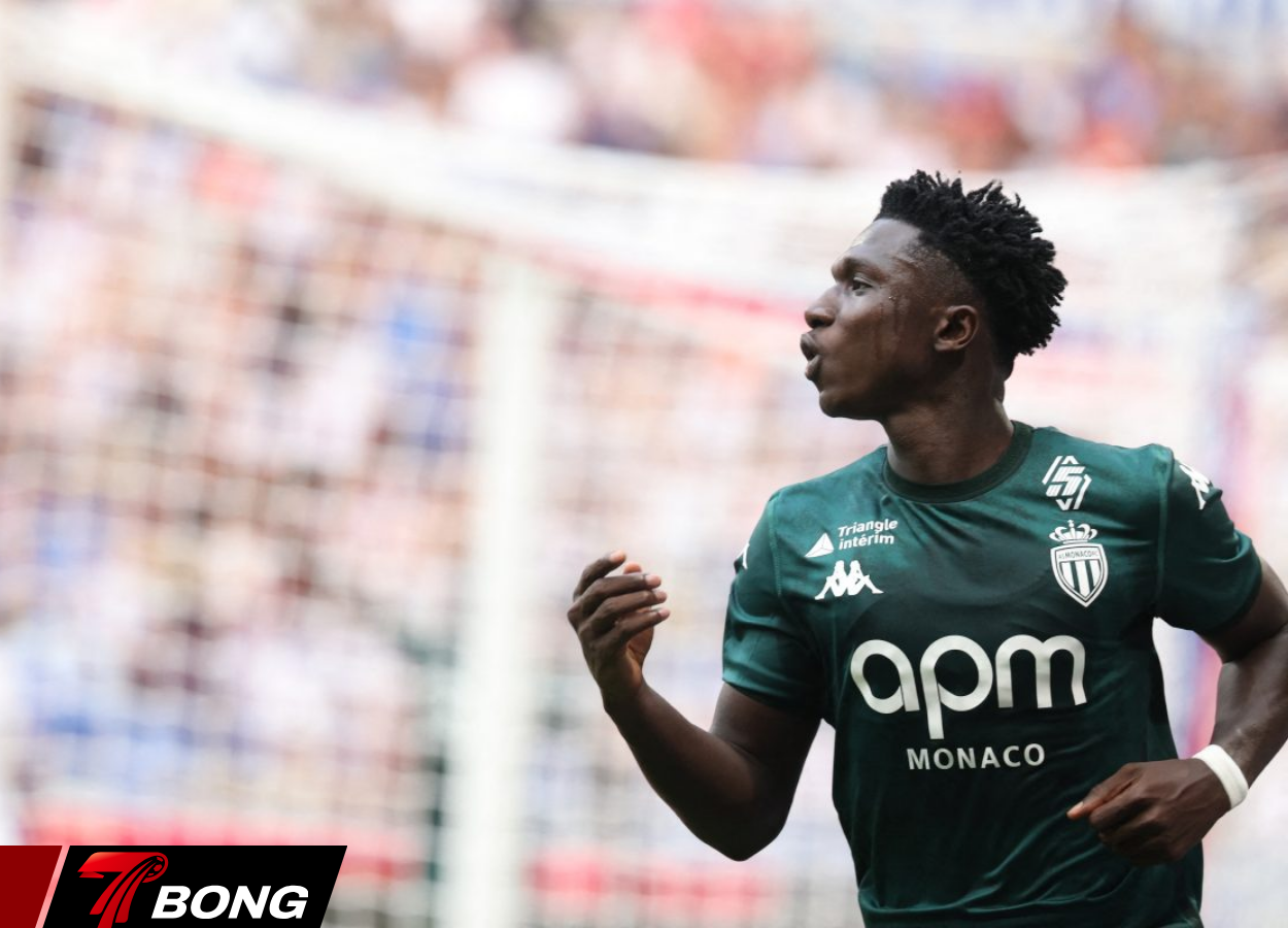 Liverpool chi mạnh để cải tổ đội hình