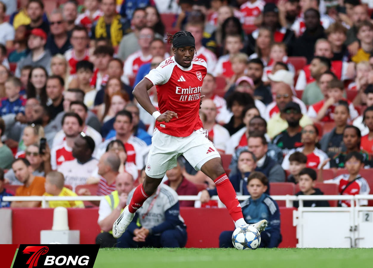 Noni Madueke tỏa sáng