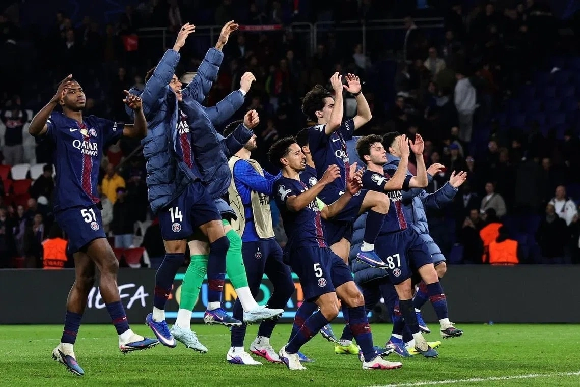 PSG vào vòng 16 đội Champions League