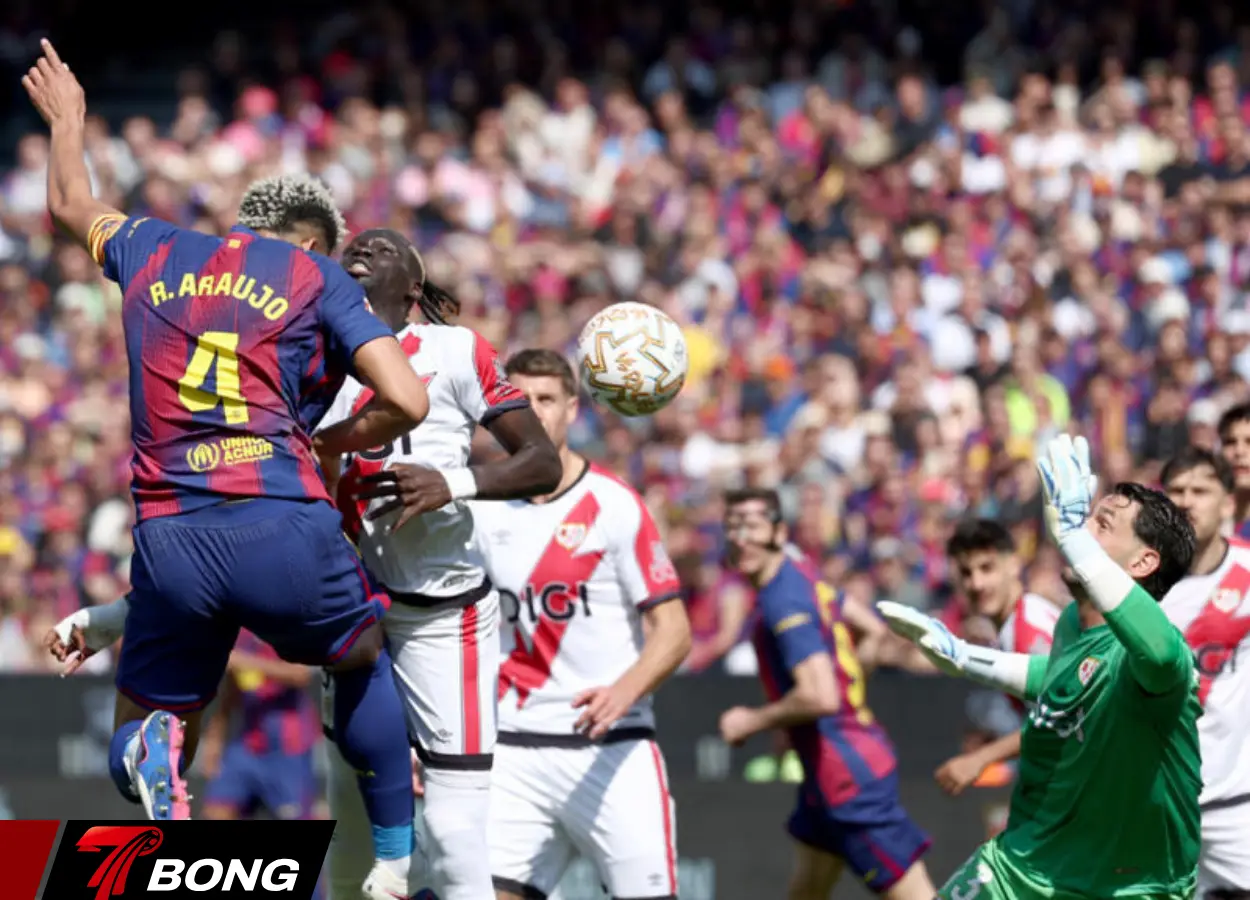Ronald Araujo ghi bàn thắng duy nhất cho đội chủ sân Camp Nou