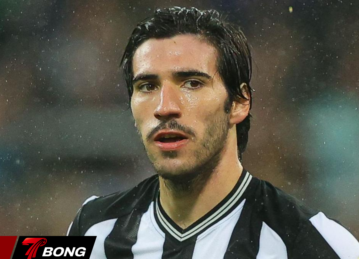 Myles Lewis Skelly đang được Real nhắm đến