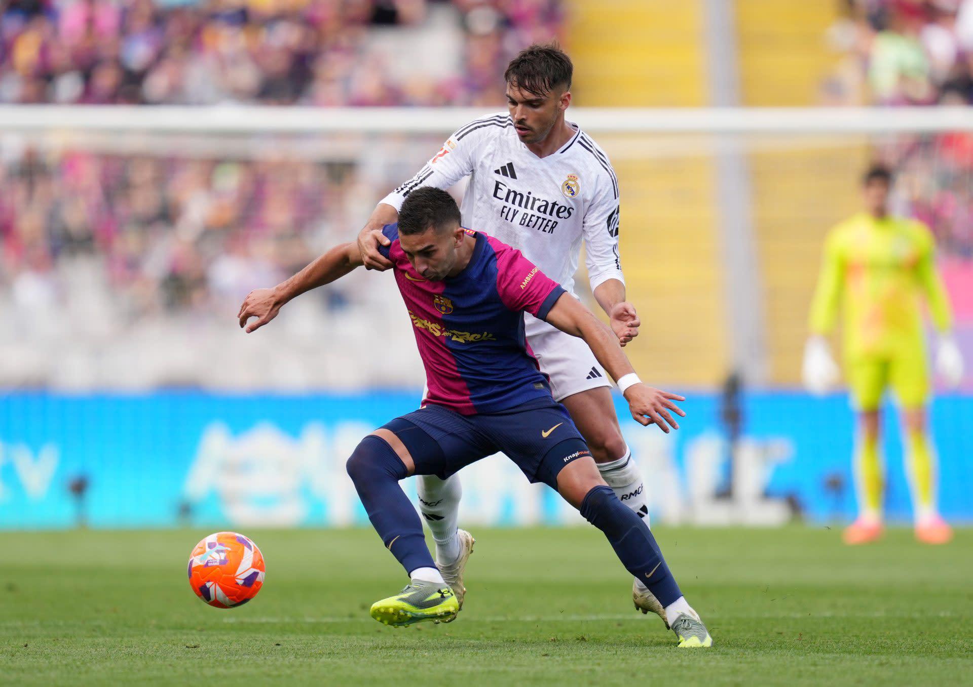 Barcelona ra giá 50 triệu euro cho tiền đạo đang lên phong độ