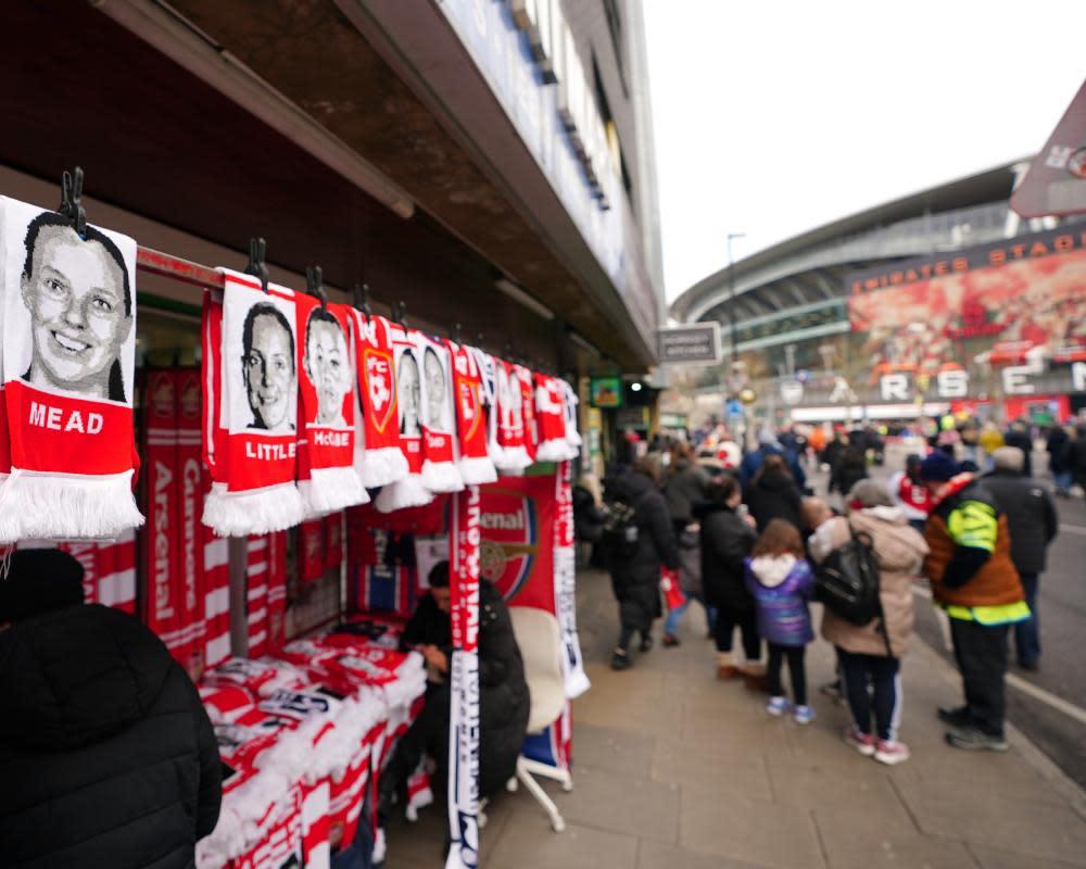 Arsenal sẽ thi đấu toàn bộ trận WSL tại sân Emirates mùa tới
