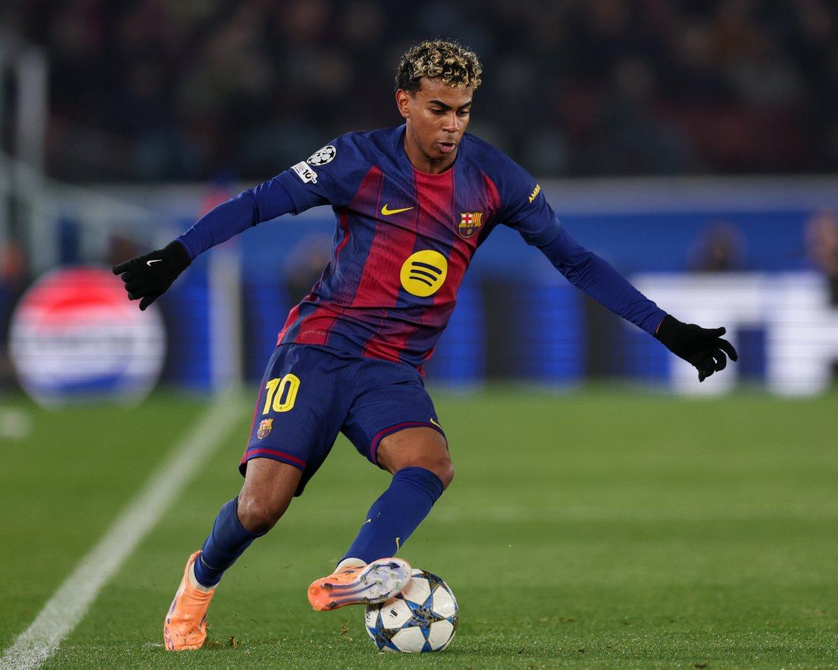 Lamine Yamal có đang noi gương Vinicius trên sân cỏ?