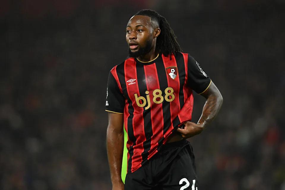 Man United có thể sẵn sàng trao số áo cho bản hợp đồng tiềm năng 65 triệu bảng vào tháng 1