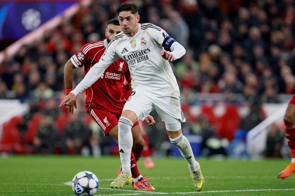 Báo cáo: MU đang cân nhắc chiêu mộ tiền vệ đẳng cấp thế giới của Real Madrid