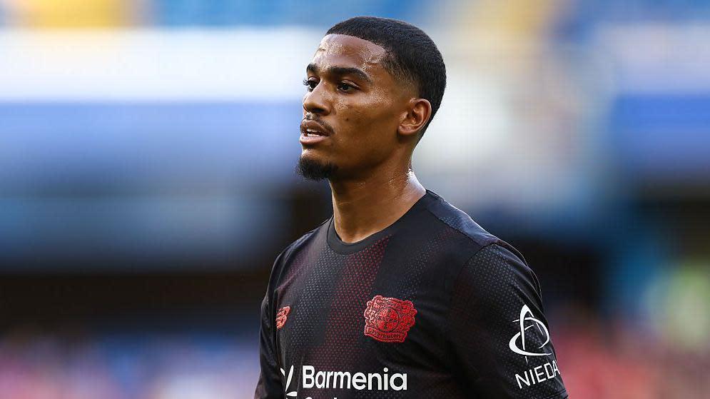 Bournemouth chính thức chiêu mộ tiền vệ Adli với giá 25 triệu bảng