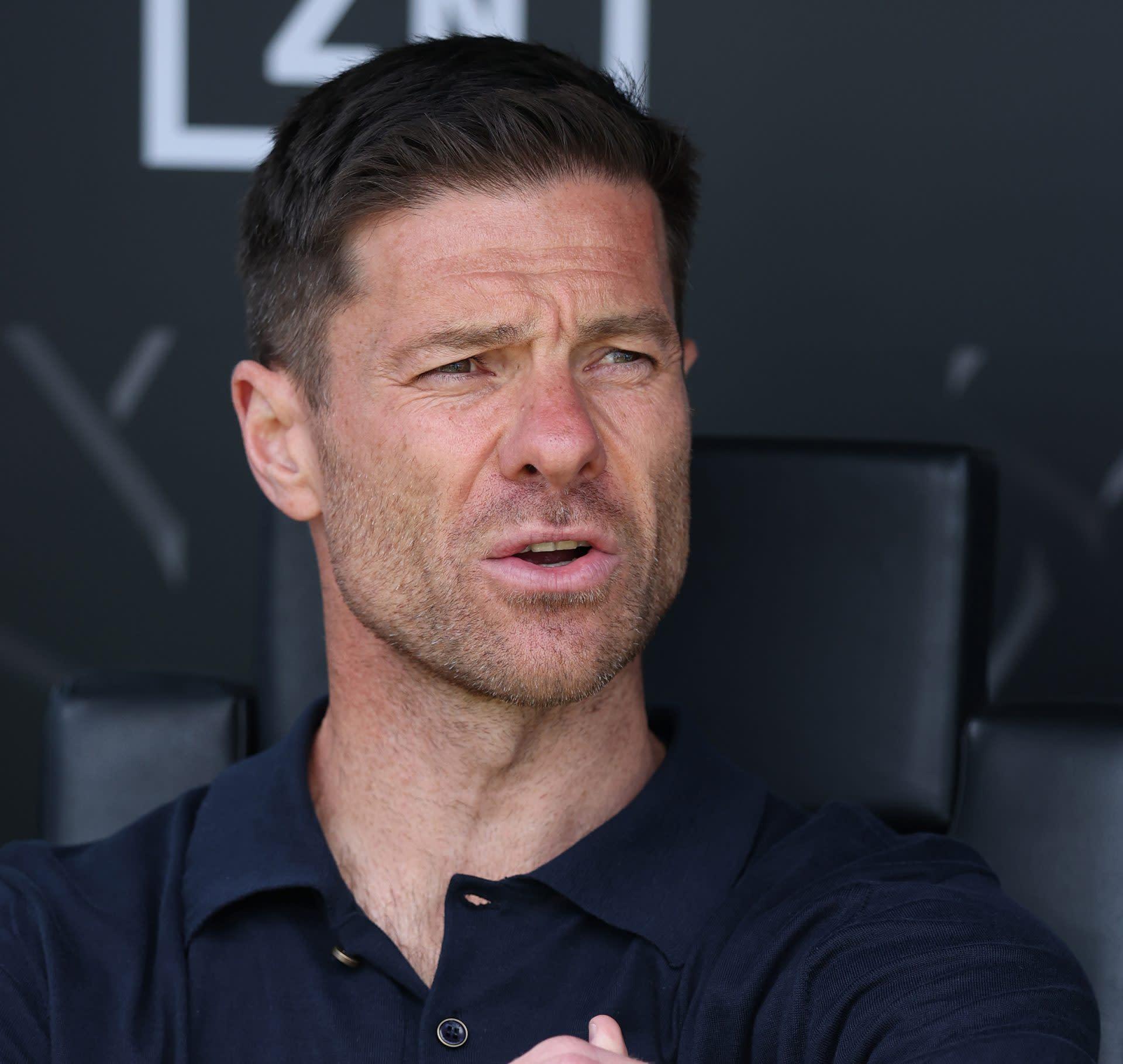 Xabi Alonso lập danh sách rút gọn 3 trung vệ khi Real Madrid tăng cường phòng ngự