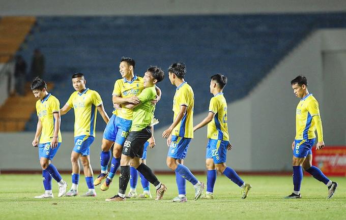 CLB Hà Nội còn cơ hội cạnh tranh ngôi vô địch V.League 2025/26?