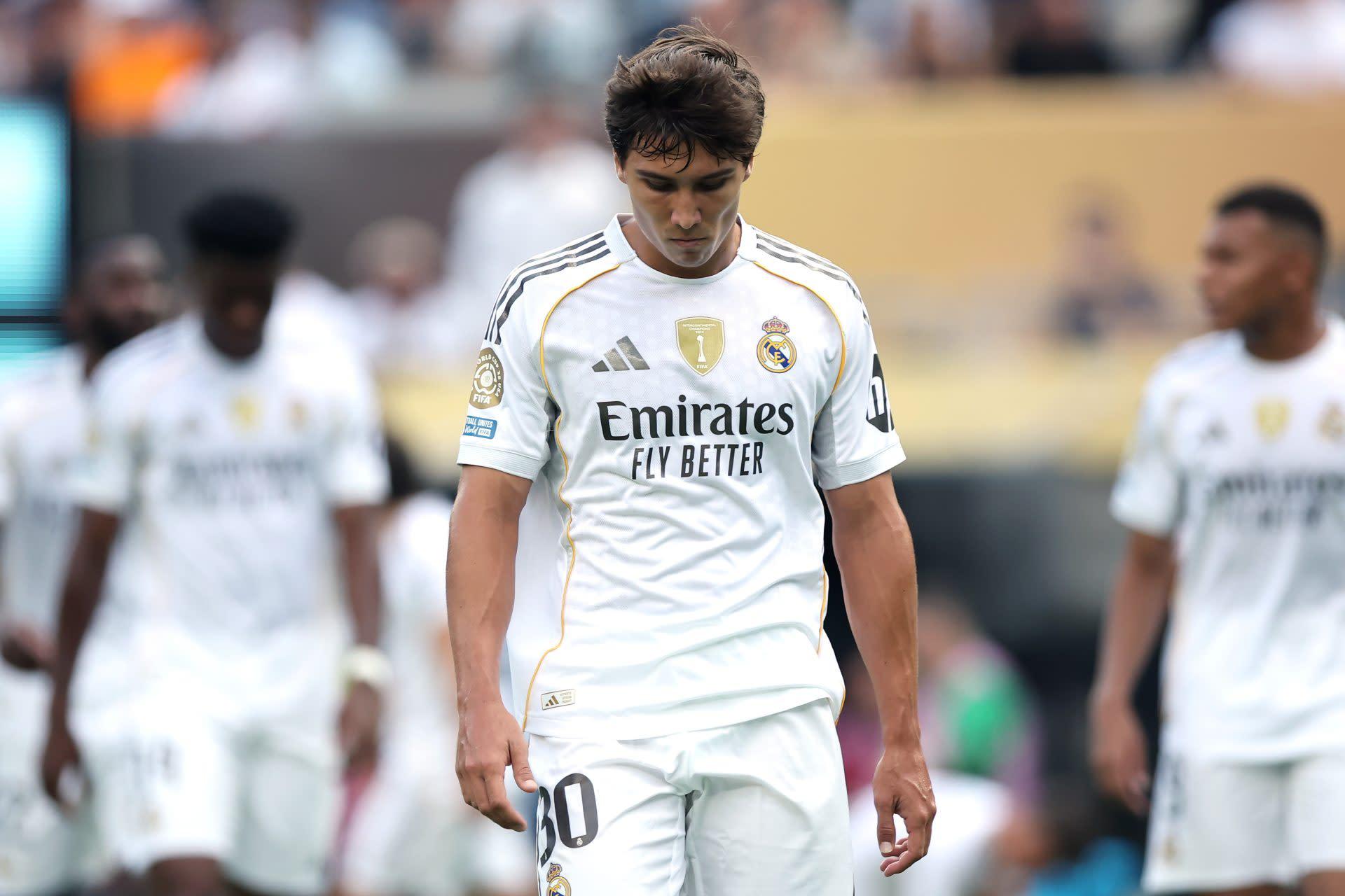 Getafe không từ bỏ giấc mơ chiêu mộ ngôi sao trẻ Real Madrid nhưng cầu thủ kháng cự chuyển nhượng