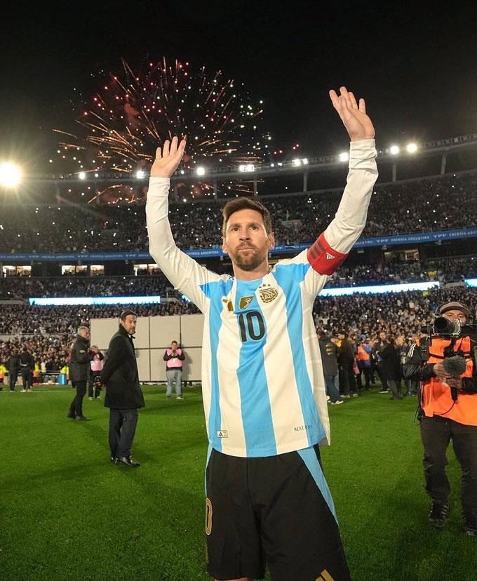 Messi vẫn vượt Ronaldo về số bàn thắng – chênh lệch ngày càng rõ