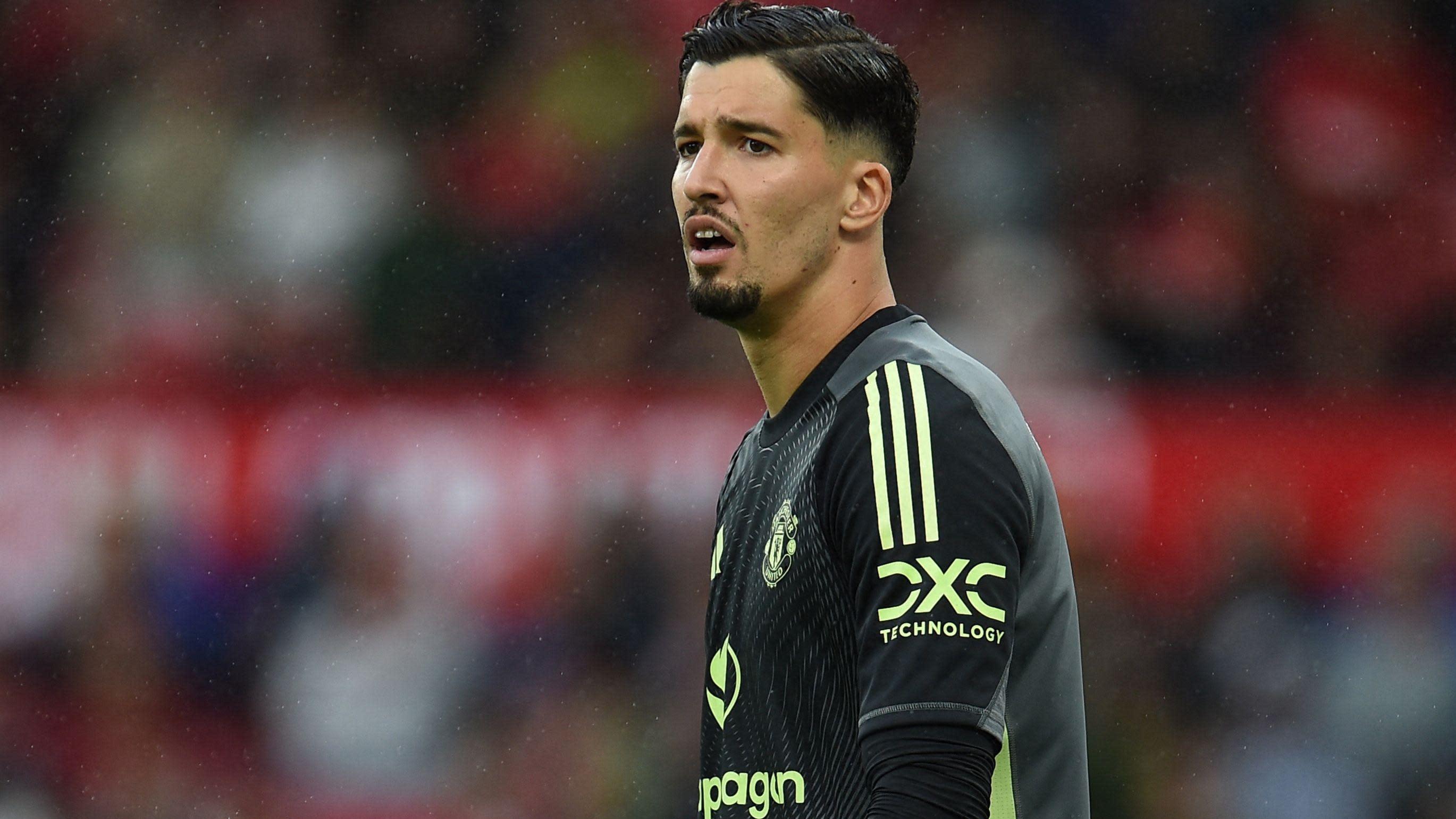 Chiến thắng quan trọng của Man Utd không che giấu được vấn đề khẩn cấp ở vị trí thủ môn