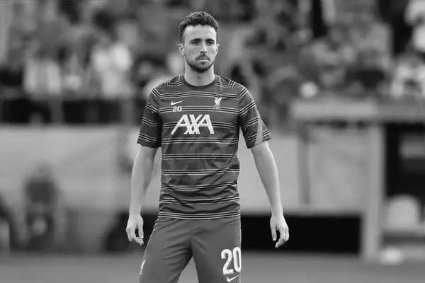 Các ngôi sao Man City bày tỏ lời tri ân xúc động tới Diogo Jota của Liverpool sau sự ra đi đầy đau thương