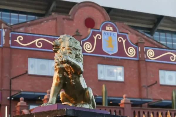 Manchester City sắp chiêu mộ tiền vệ Aston Villa và ĐTQG Anh – ‘Lời đề nghị hấp dẫn’ bị từ chối