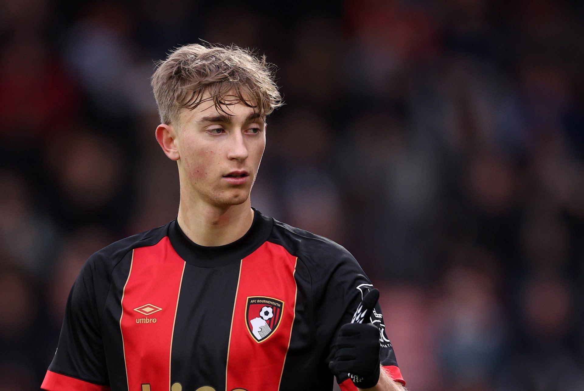 Bournemouth chấp nhận đề nghị từ Real Madrid cho mục tiêu hàng phòng ngự số 1 – Fabrizio Romano