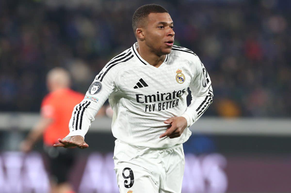 Kylian Mbappé được vinh danh Cầu thủ Xuất sắc Nhất Mùa Giải của Real Madrid