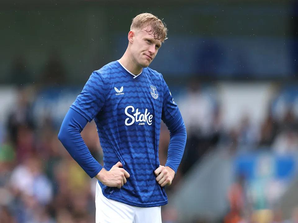 Everton Sắp Nhận Đề Nghị 60 Triệu Bảng Từ Man United Cho Hậu Vệ: Liệu The Toffees Có Nên Chấp Nhận?