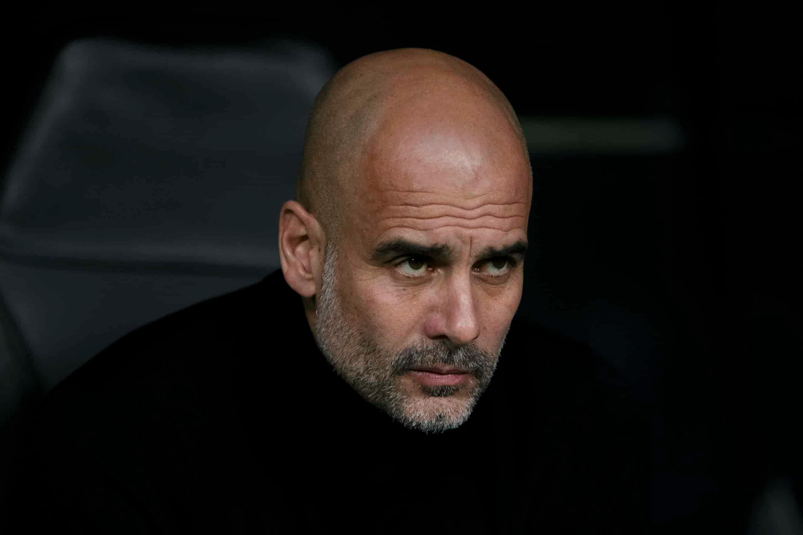Pep Guardiola Đe Dọa Rời Bỏ Manchester City Vì Lo Ngại Quy Mô Đội Hình