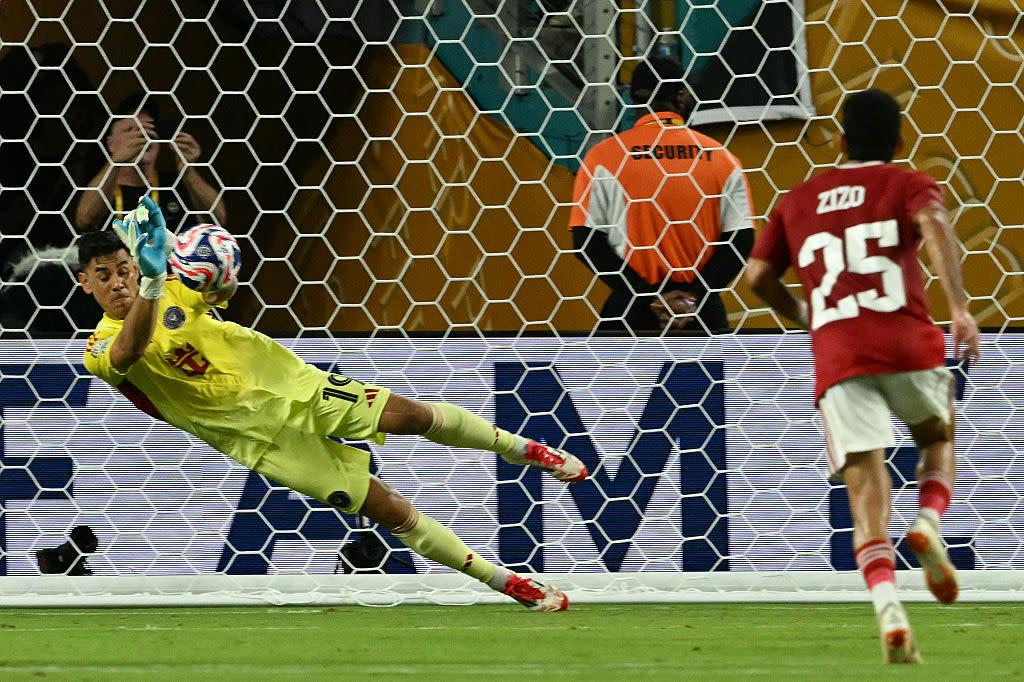 World Cup: Thủ môn Inter Miami được vinh danh cầu thủ xuất sắc nhất trận ra quân 🧤