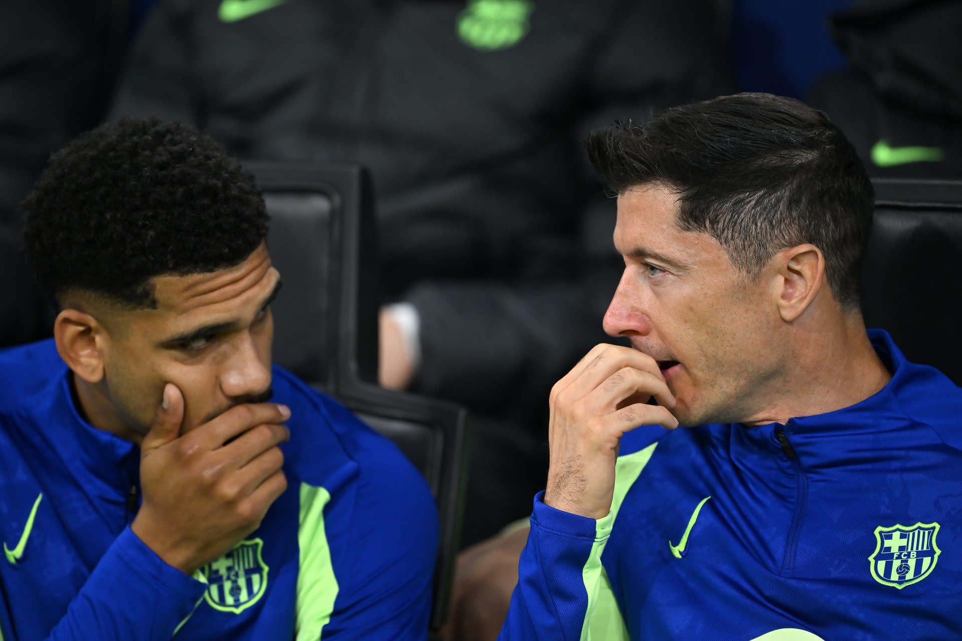 Tương lai đội trưởng Barcelona bấp bênh giữa lúc CLB săn đuổi mục tiêu trọng điểm