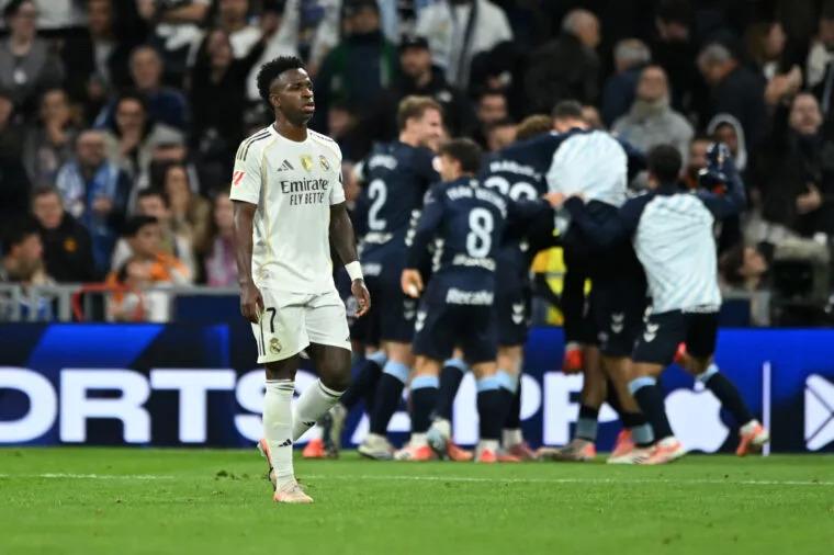 Celta Vigo giáng thất bại tại Bernabeu, Real Madrid thua còn 9 người và bị bỏ xa 4 điểm sau Barca